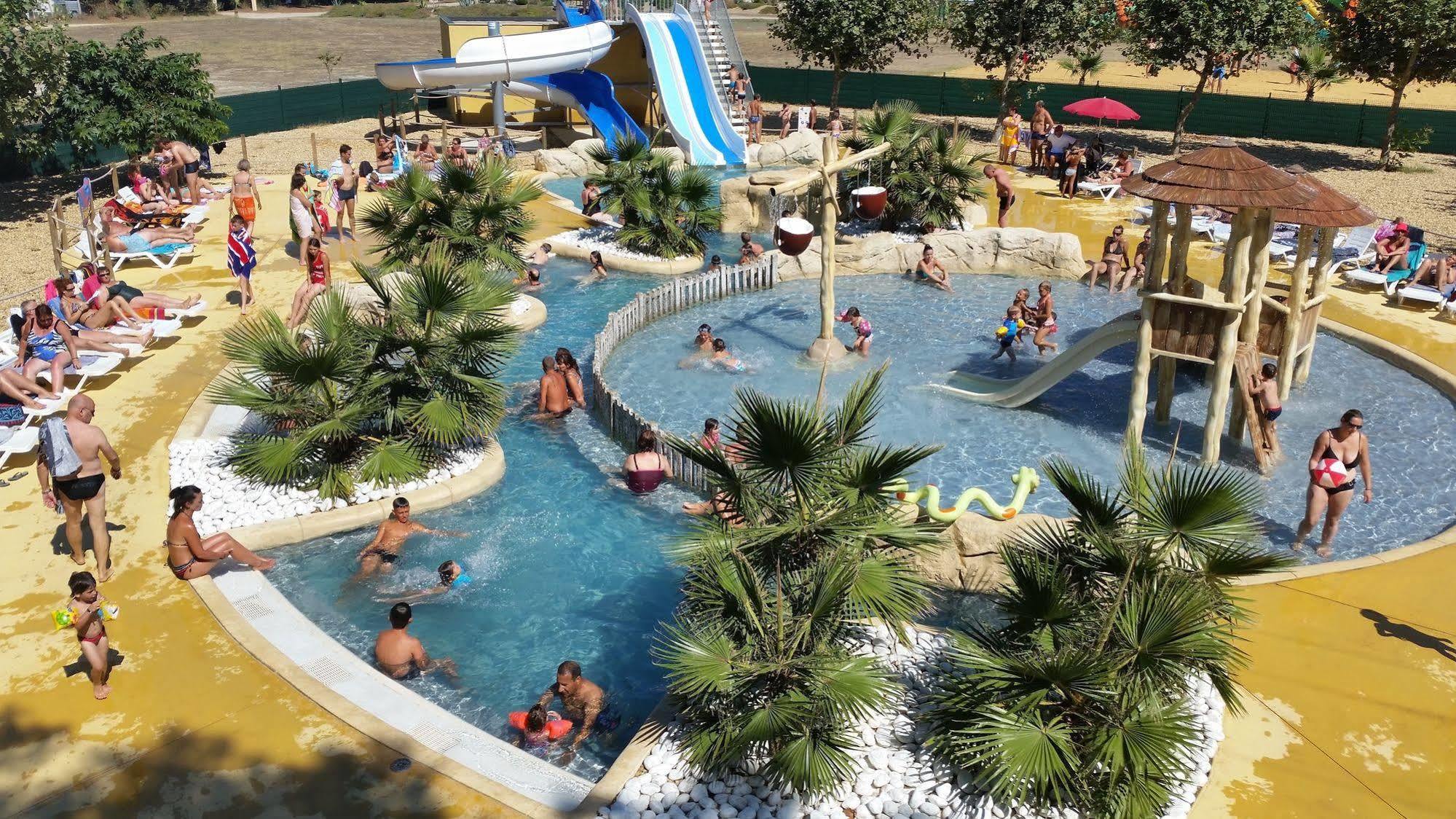 Camping Le Sainte Marie Bagian luar foto